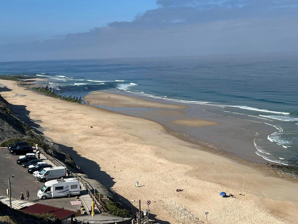 Golden Rock Beach Apartment Pedra Do Ouro Екстер'єр фото