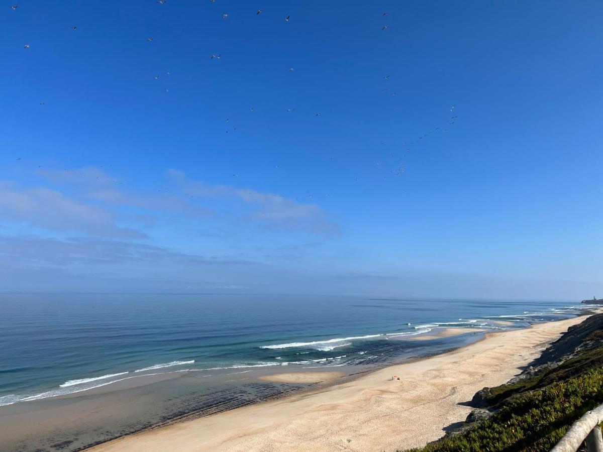 Golden Rock Beach Apartment Pedra Do Ouro Екстер'єр фото